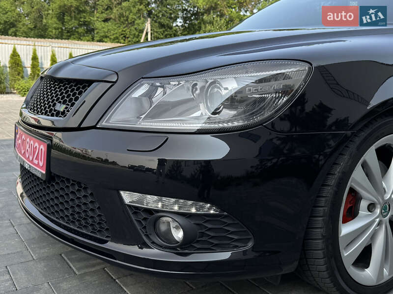 Универсал Skoda Octavia 2011 в Чернигове