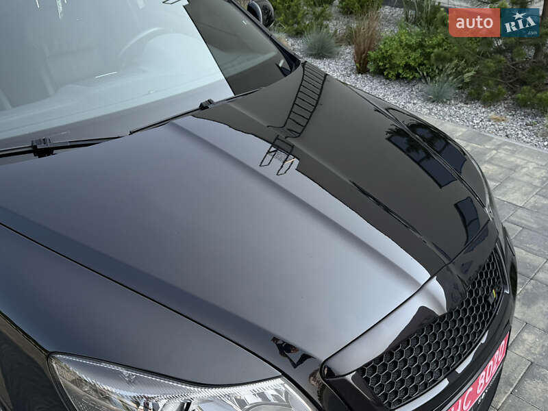 Универсал Skoda Octavia 2011 в Чернигове