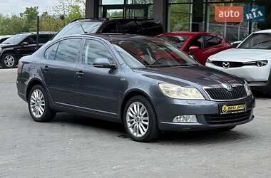 Ліфтбек Skoda Octavia 2011 в Чернівцях