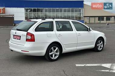 Універсал Skoda Octavia 2011 в 