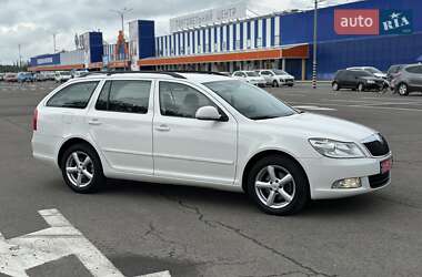 Універсал Skoda Octavia 2011 в 