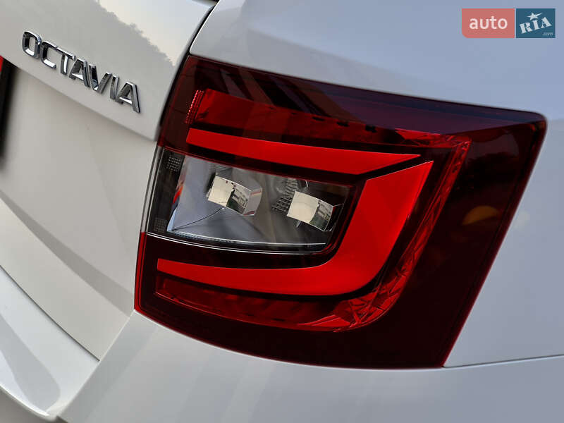 Универсал Skoda Octavia 2020 в Житомире