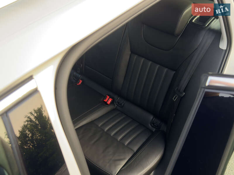 Универсал Skoda Octavia 2020 в Житомире