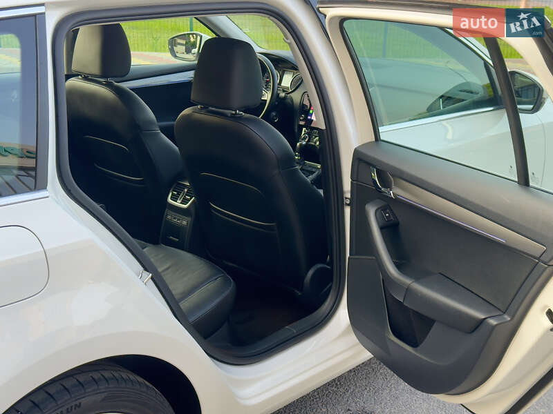 Универсал Skoda Octavia 2020 в Житомире