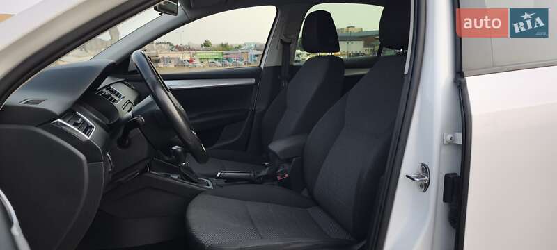 Лифтбек Skoda Octavia 2013 в Харькове