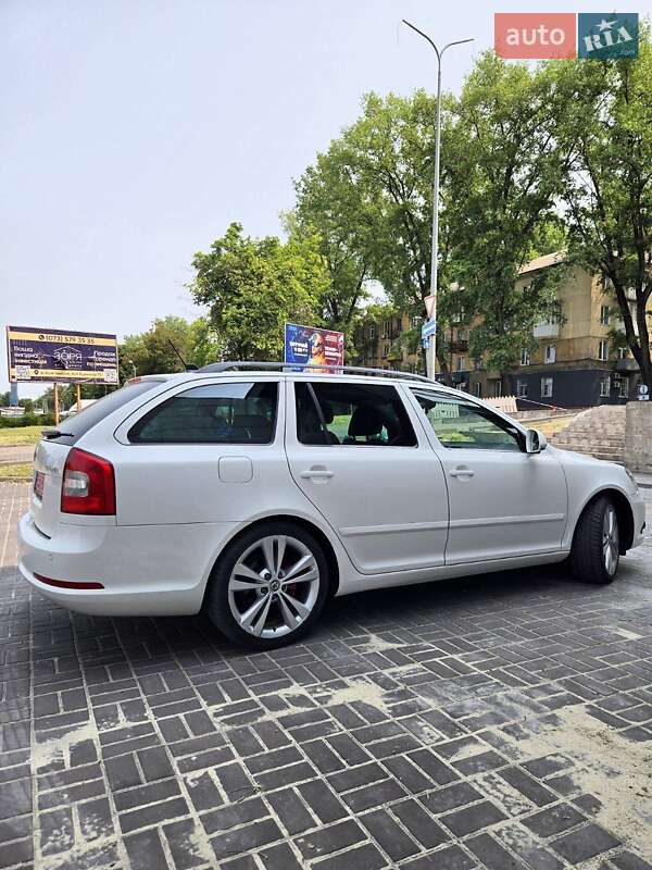 Універсал Skoda Octavia 2012 в Кам'янському