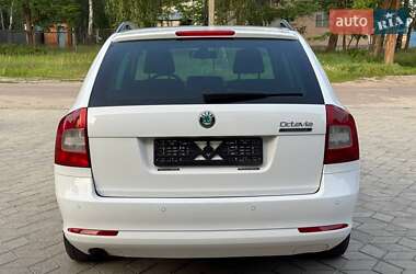 Универсал Skoda Octavia 2011 в 
