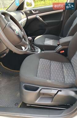 Лифтбек Skoda Octavia 2011 в 