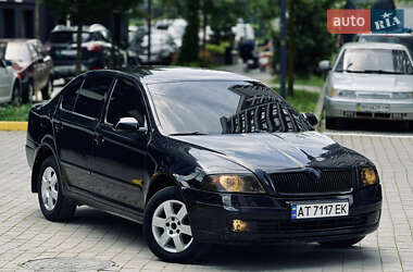 Лифтбек Skoda Octavia 2005 в 