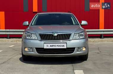 Универсал Skoda Octavia 2011 в 
