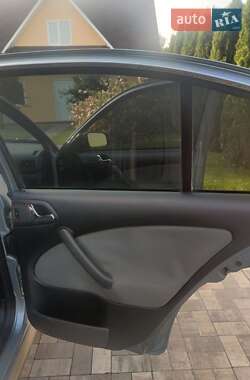 Лифтбек Skoda Octavia 2005 в 