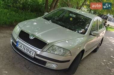 Лифтбек Skoda Octavia 2005 в Умани