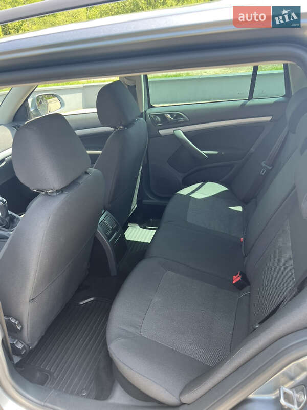 Універсал Skoda Octavia 2012 в Воловцю фото 10 Універсал Skoda Octavia 2012 в Воловцю