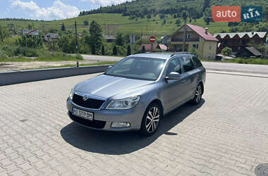 Универсал Skoda Octavia 2012 в Воловце