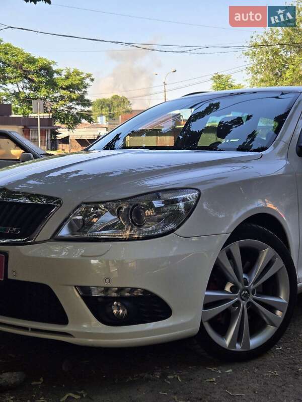Універсал Skoda Octavia 2012 в Кам'янському