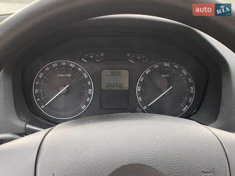 Ліфтбек Skoda Octavia 2007 в Ірпені