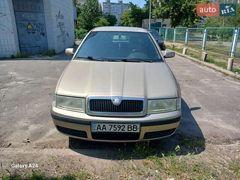 Ліфтбек Skoda Octavia 2006 в 