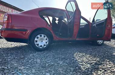 Лифтбек Skoda Octavia 2008 в 