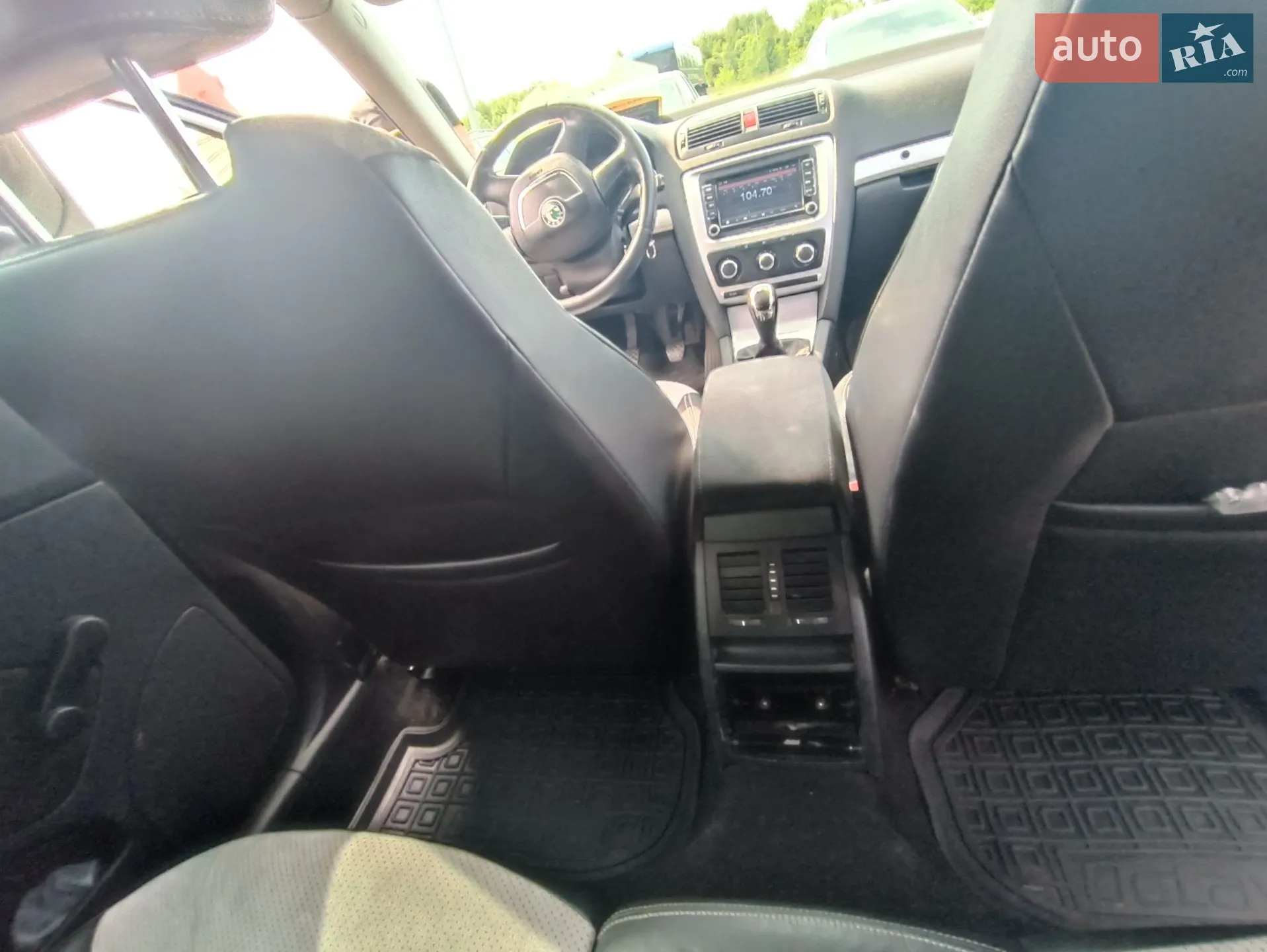 2011 Skoda Octavia - мініатюра 21