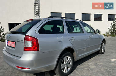 Універсал Skoda Octavia 2012 в 