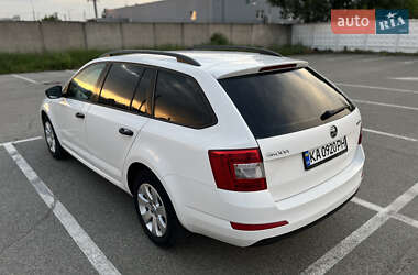 Универсал Skoda Octavia 2015 в 
