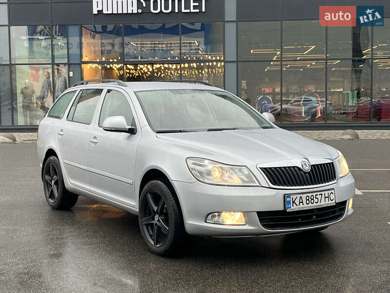 Универсал Skoda Octavia 2011 в 