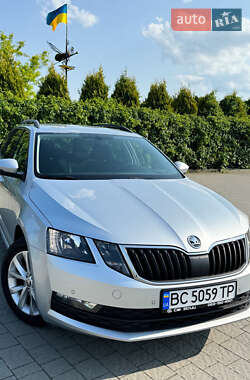 Универсал Skoda Octavia 2020 в Стрые