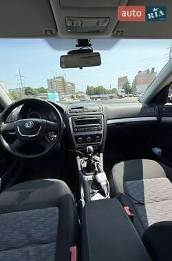 Лифтбек Skoda Octavia 2012 в 