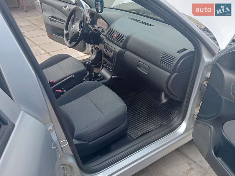Лифтбек Skoda Octavia 2008 в Буске