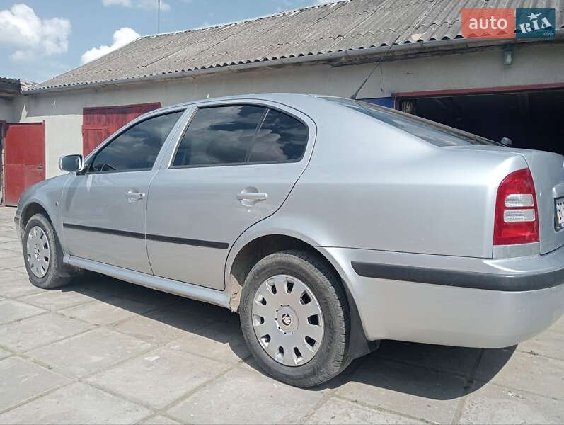 Лифтбек Skoda Octavia 2008 в Буске