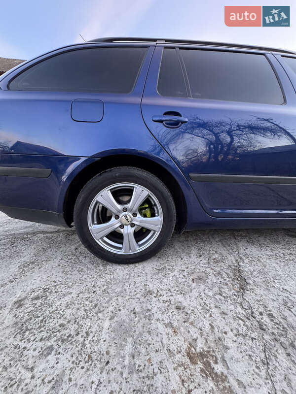 Универсал Skoda Octavia 2007 в Бориславе