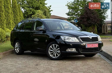 Універсал Skoda Octavia 2011 в Сарнах