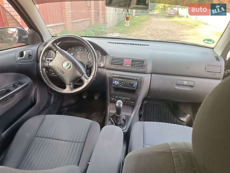 Универсал Skoda Octavia 2005 в Барышевке