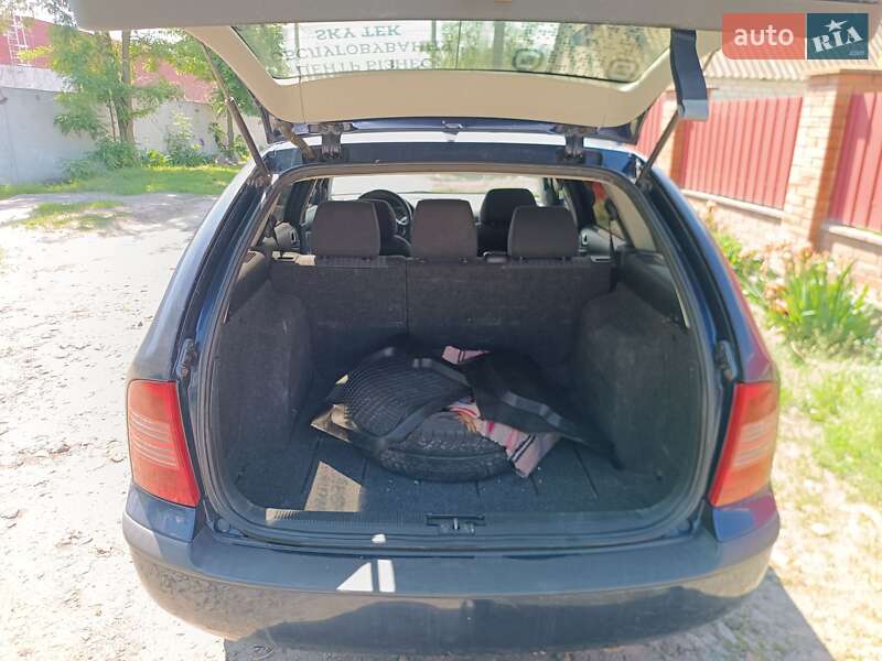 Универсал Skoda Octavia 2005 в Барышевке