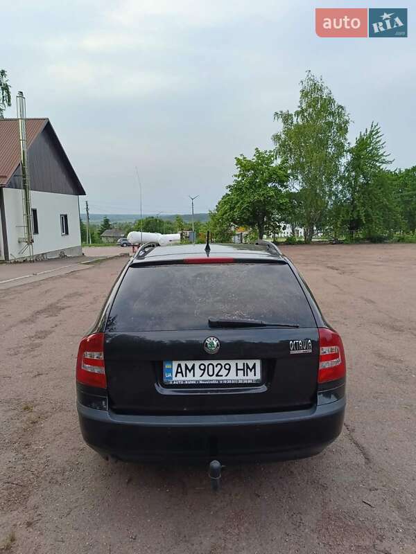 Універсал Skoda Octavia 2006 в Овручі