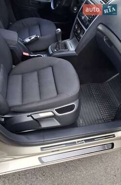 Лифтбек Skoda Octavia 2005 в 
