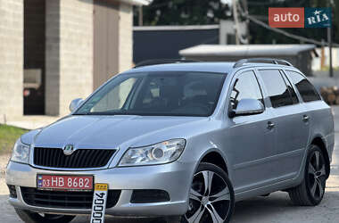 Универсал Skoda Octavia 2009 в 