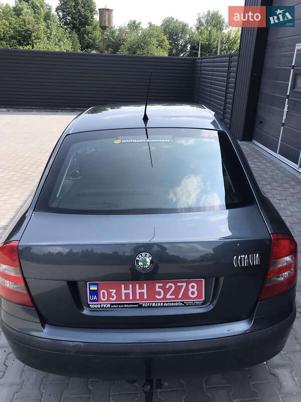 Лифтбек Skoda Octavia 2006 в Луцке