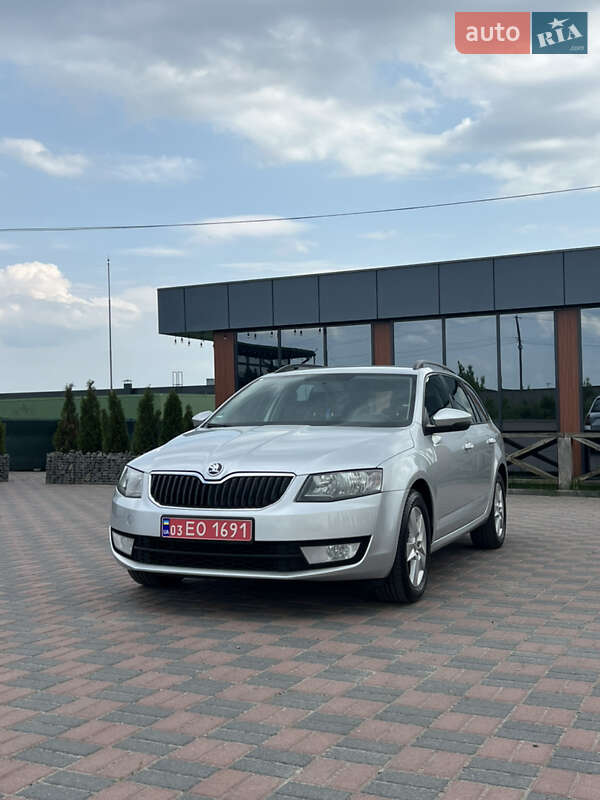 Универсал Skoda Octavia 2016 в Ровно