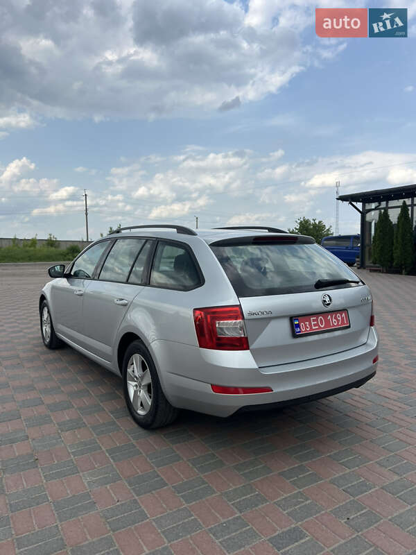 Универсал Skoda Octavia 2016 в Ровно