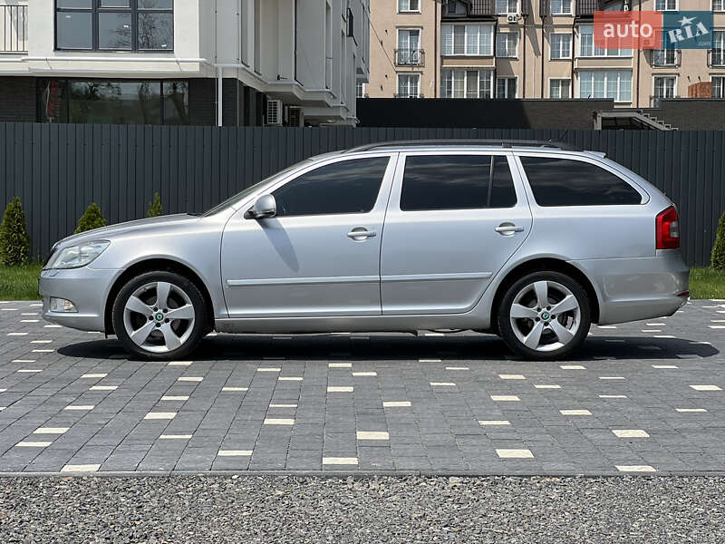 Универсал Skoda Octavia 2011 в Ужгороде
