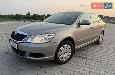 Лифтбек Skoda Octavia 2010 в Прилуках