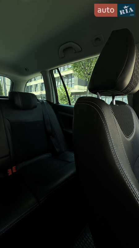 Універсал Skoda Octavia 2011 в Івано-Франківську