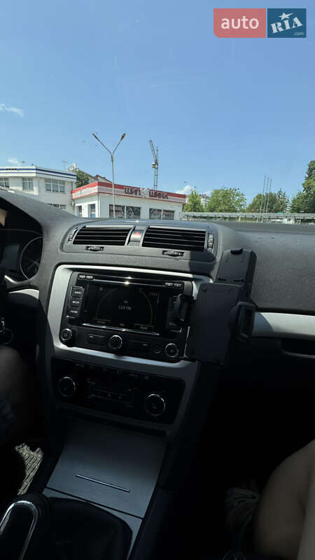 Універсал Skoda Octavia 2011 в Івано-Франківську