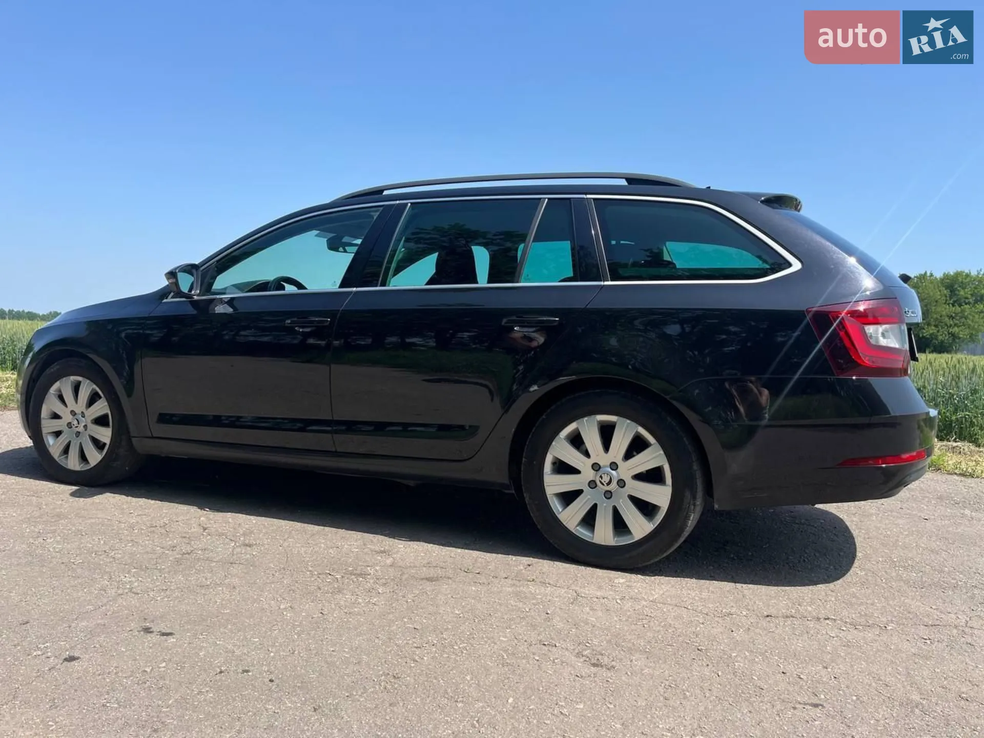 2017 Skoda Octavia - мініатюра 28