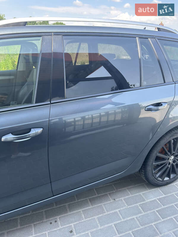Универсал Skoda Octavia 2016 в Золочеве