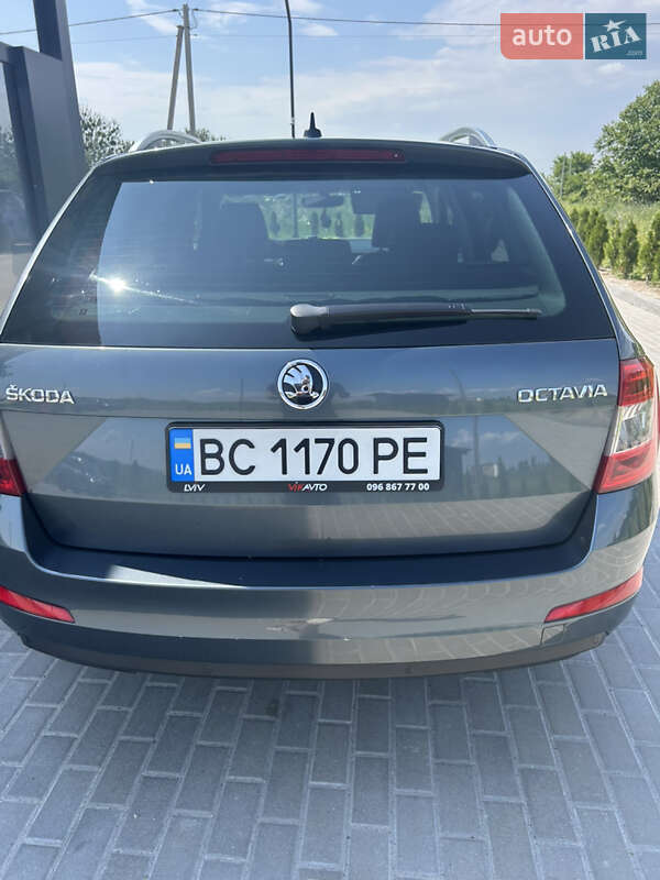 Универсал Skoda Octavia 2016 в Золочеве