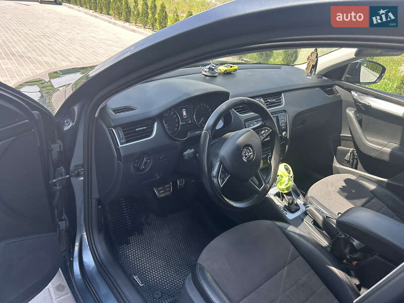 Универсал Skoda Octavia 2016 в Золочеве