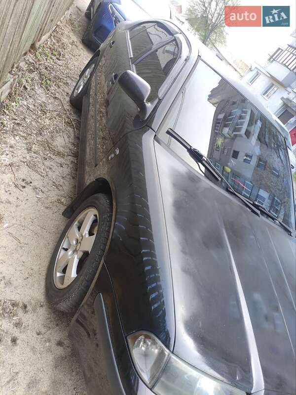 Ліфтбек Skoda Octavia 2003 в Житомирі