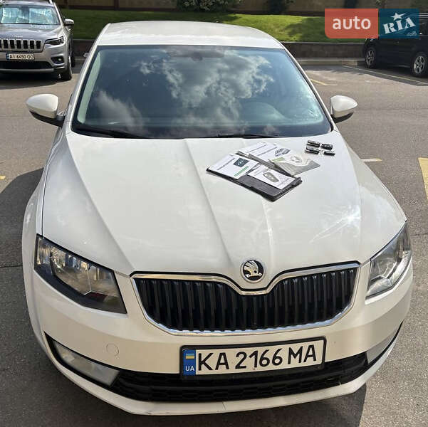 Лифтбек Skoda Octavia 2015 в Киеве